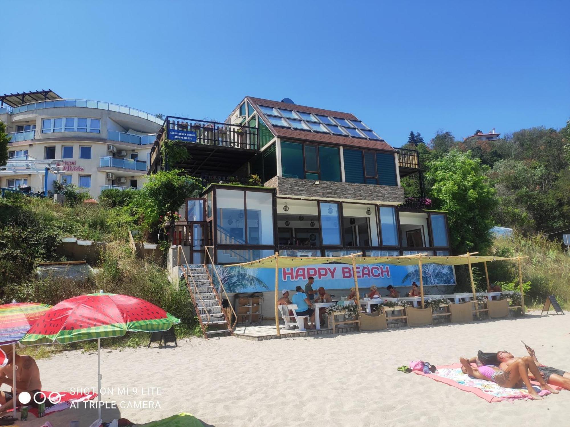 Hemingway Rooms In Happy Beach Varna Esterno foto